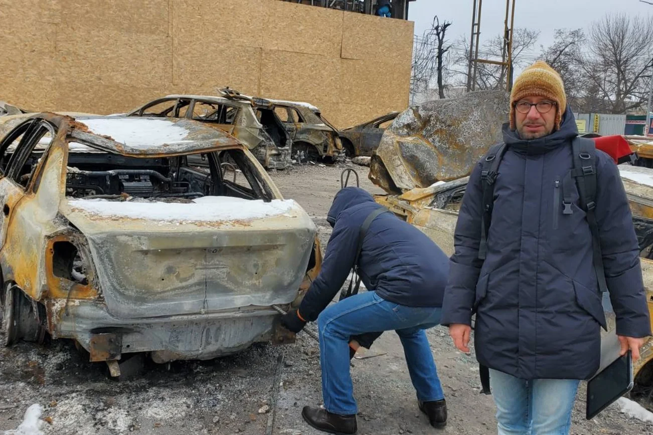 Vor drei Tagen war hier eine Russische rakete eingeschlagen.